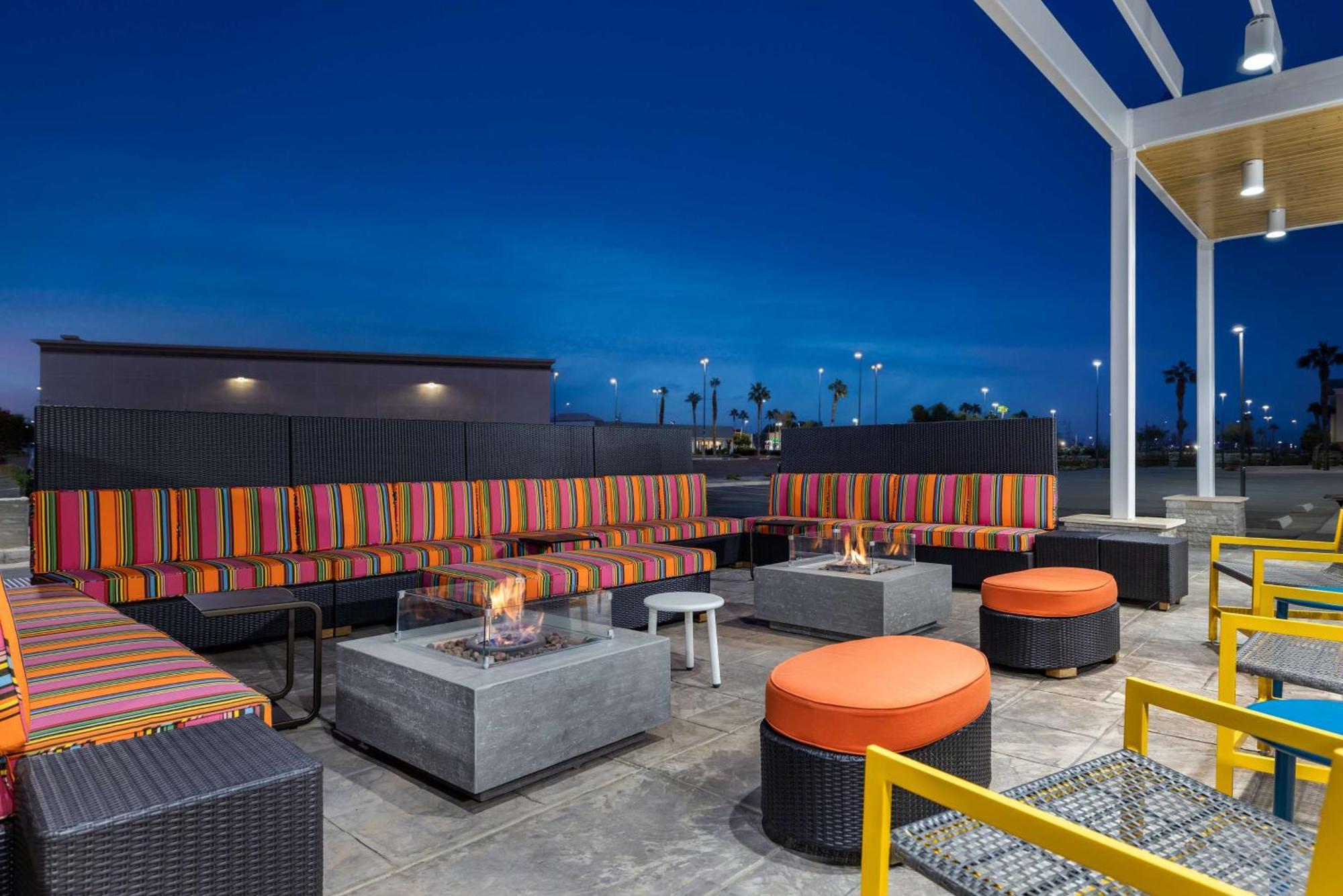 Home2 Suites By Hilton El Centro Luaran gambar